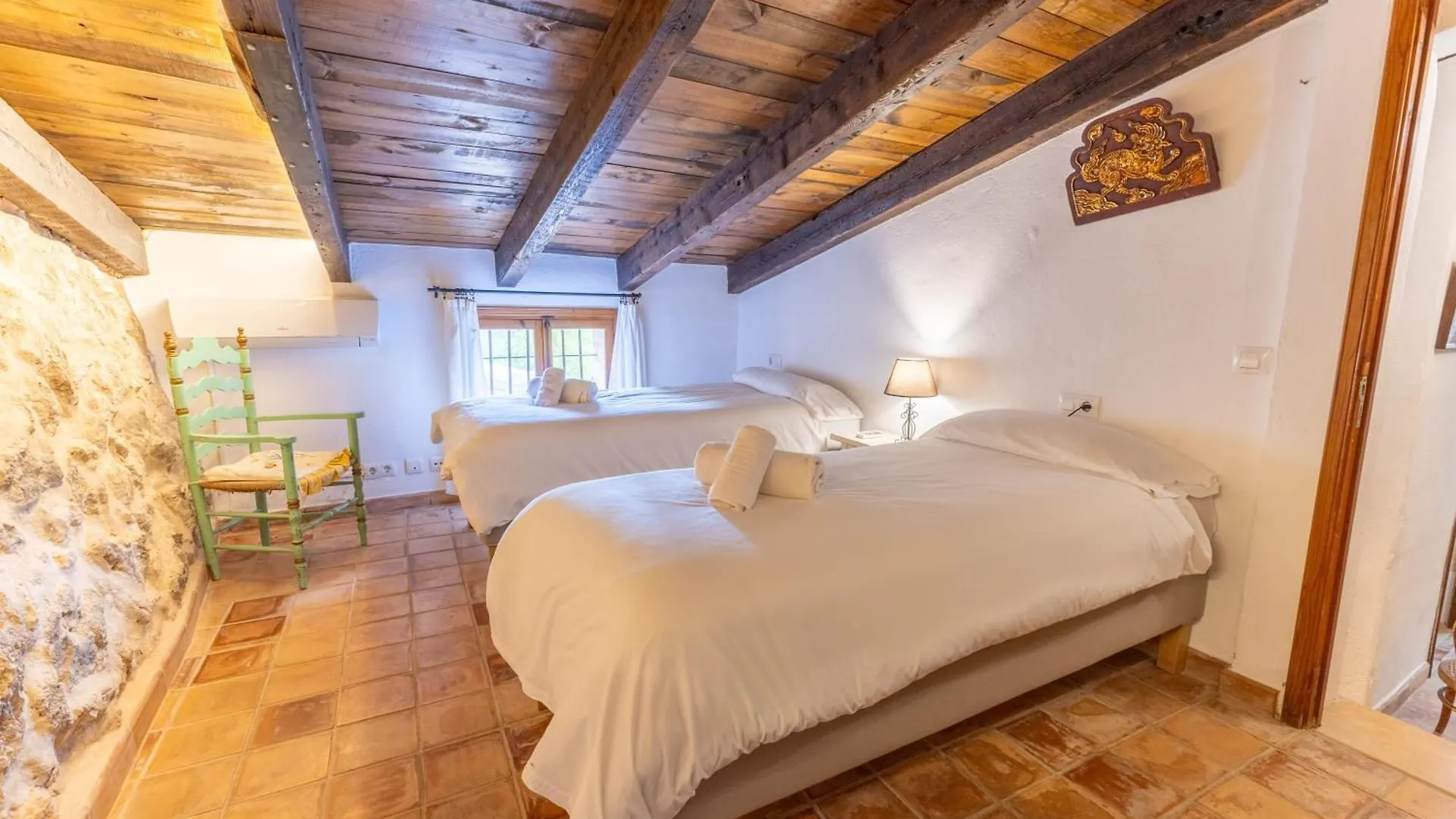 Beautiful Mediterranean Villa With A/C, Wifi Кампанет